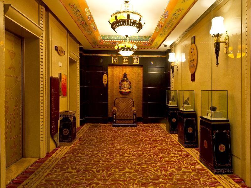 Brahmaputra Grand Hotel Lhasa Exteriör bild
