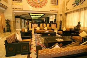 Brahmaputra Grand Hotel Lhasa Exteriör bild